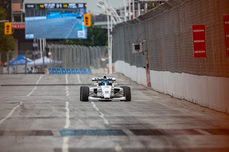 CHRISTIAN WEIR PUTS TORONTO BEHIND HIM AS HE AIMS TO COMPLETE USF PRO 2000 SEASON